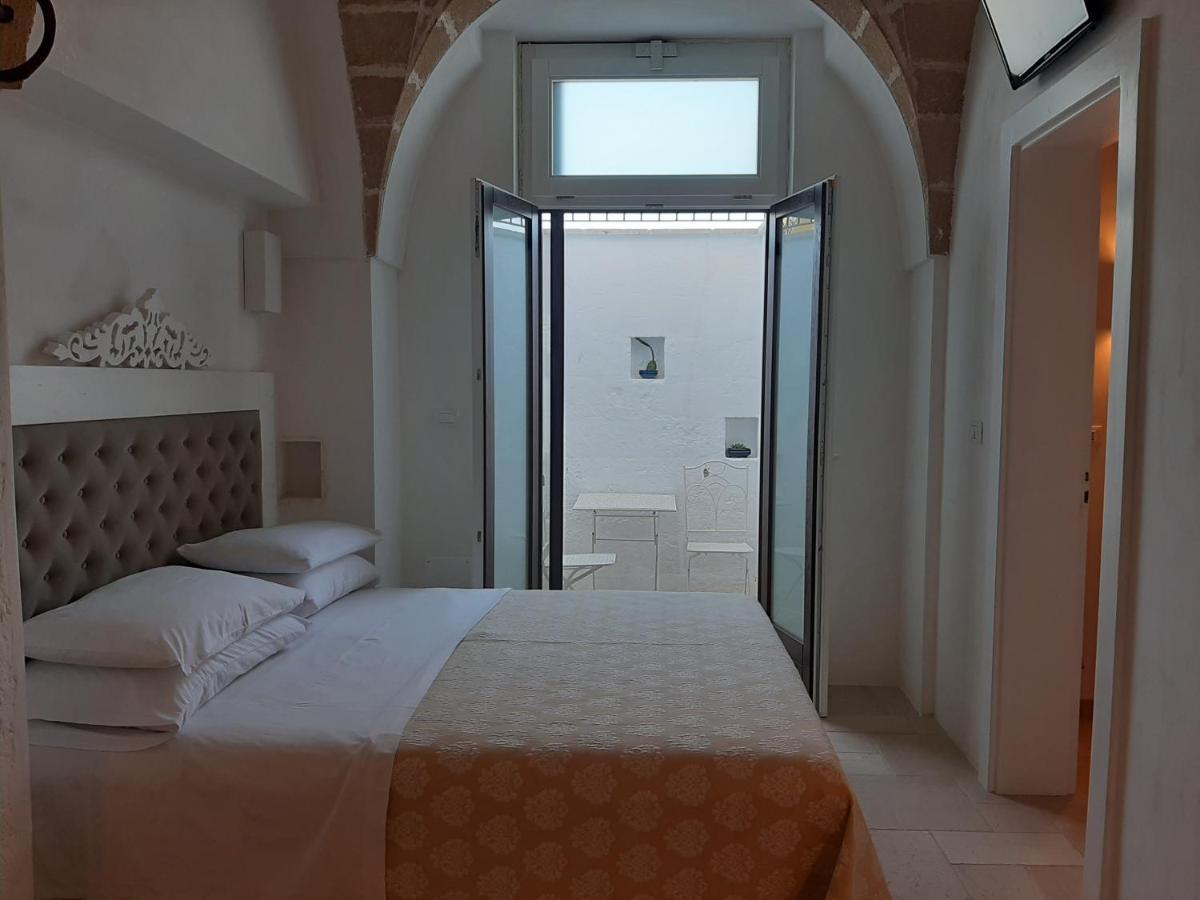 Le Lantane - Luxury Rooms Алесано Екстериор снимка